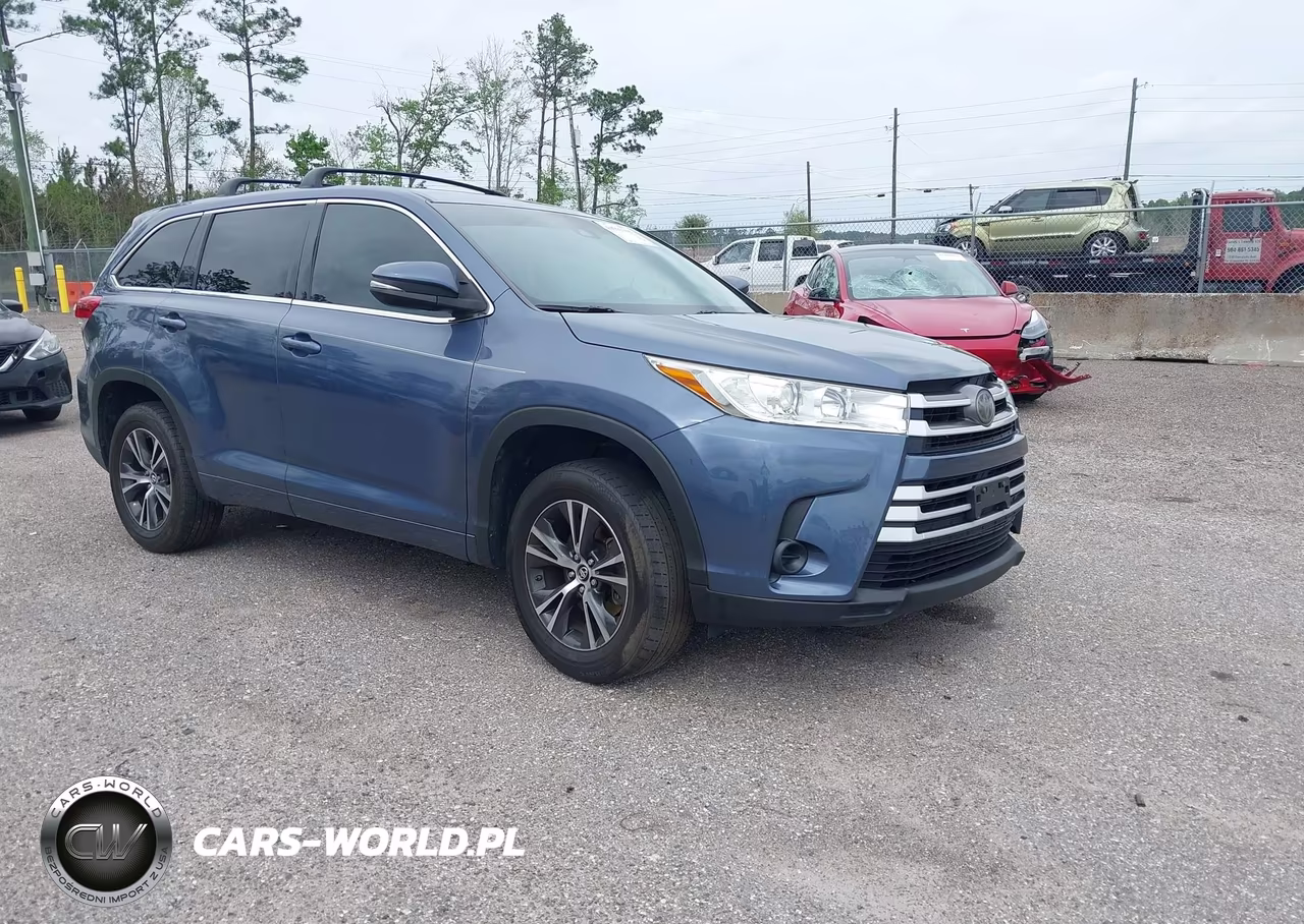 2018 Toyota Highlander Le