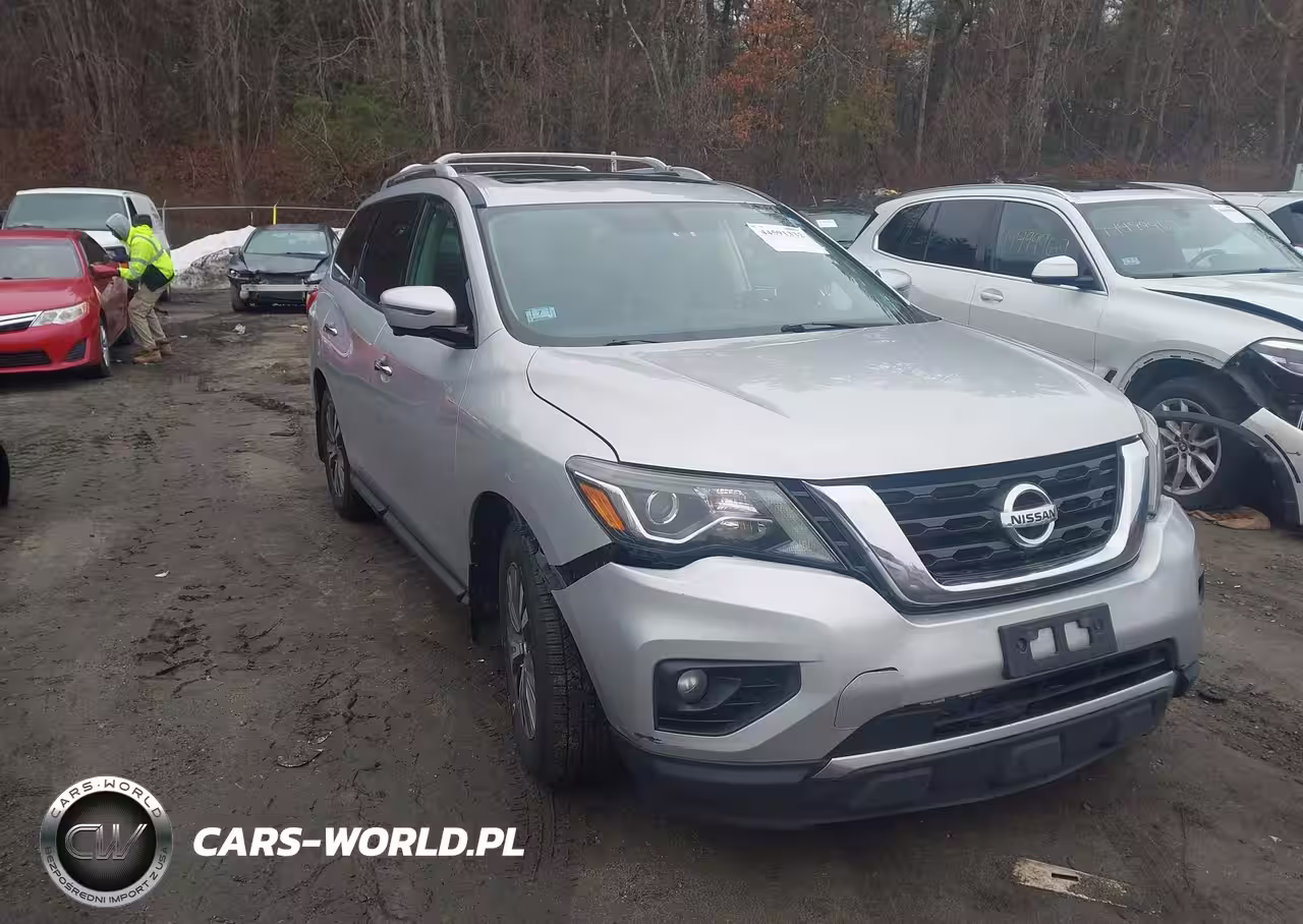 2017 Nissan Pathfinder Sl