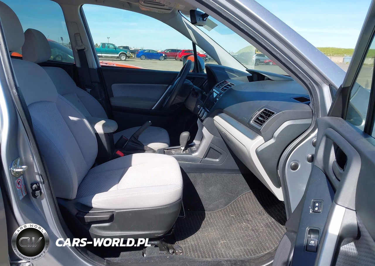 2018 Subaru Forester 2.5I Premium VIN:JF2SJAGCXJH514454 - 5