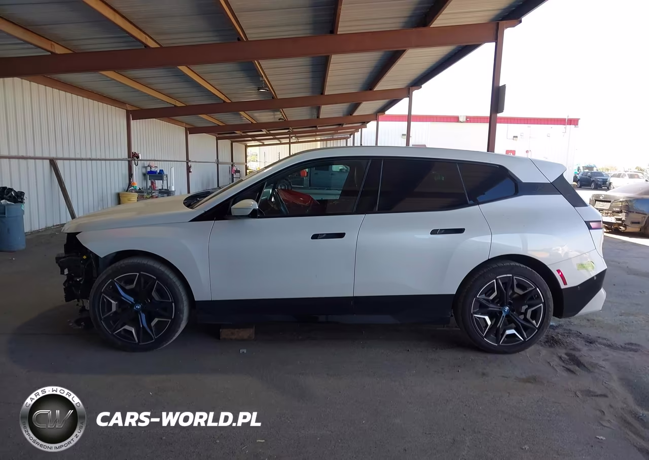 2024 BMW Ix xDrive50 VIN:WB523CF08RCN46755 - 15