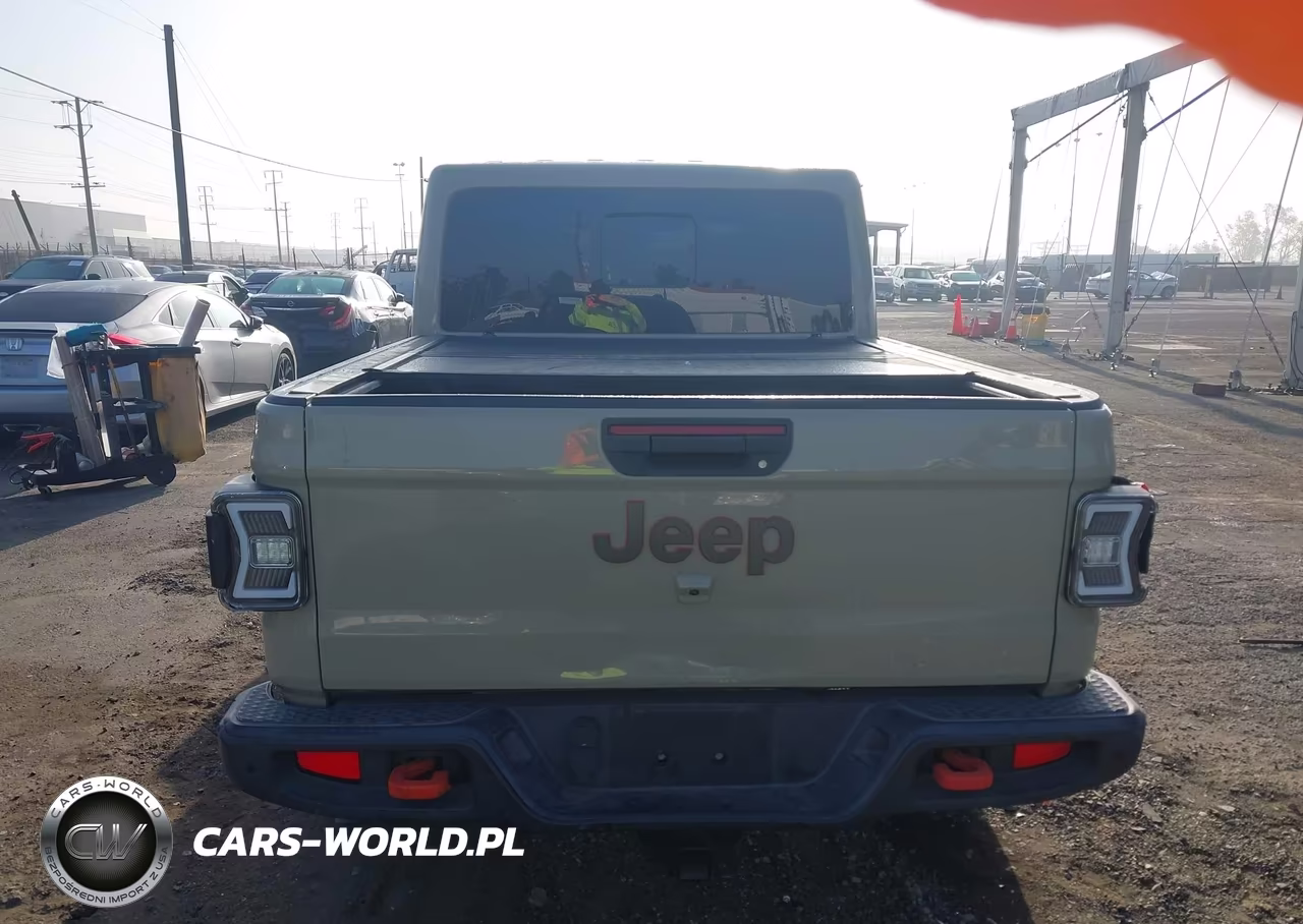 2020 Jeep Gladiator Mojave 4X4 VIN:1C6JJTEG8LL209666 - 16