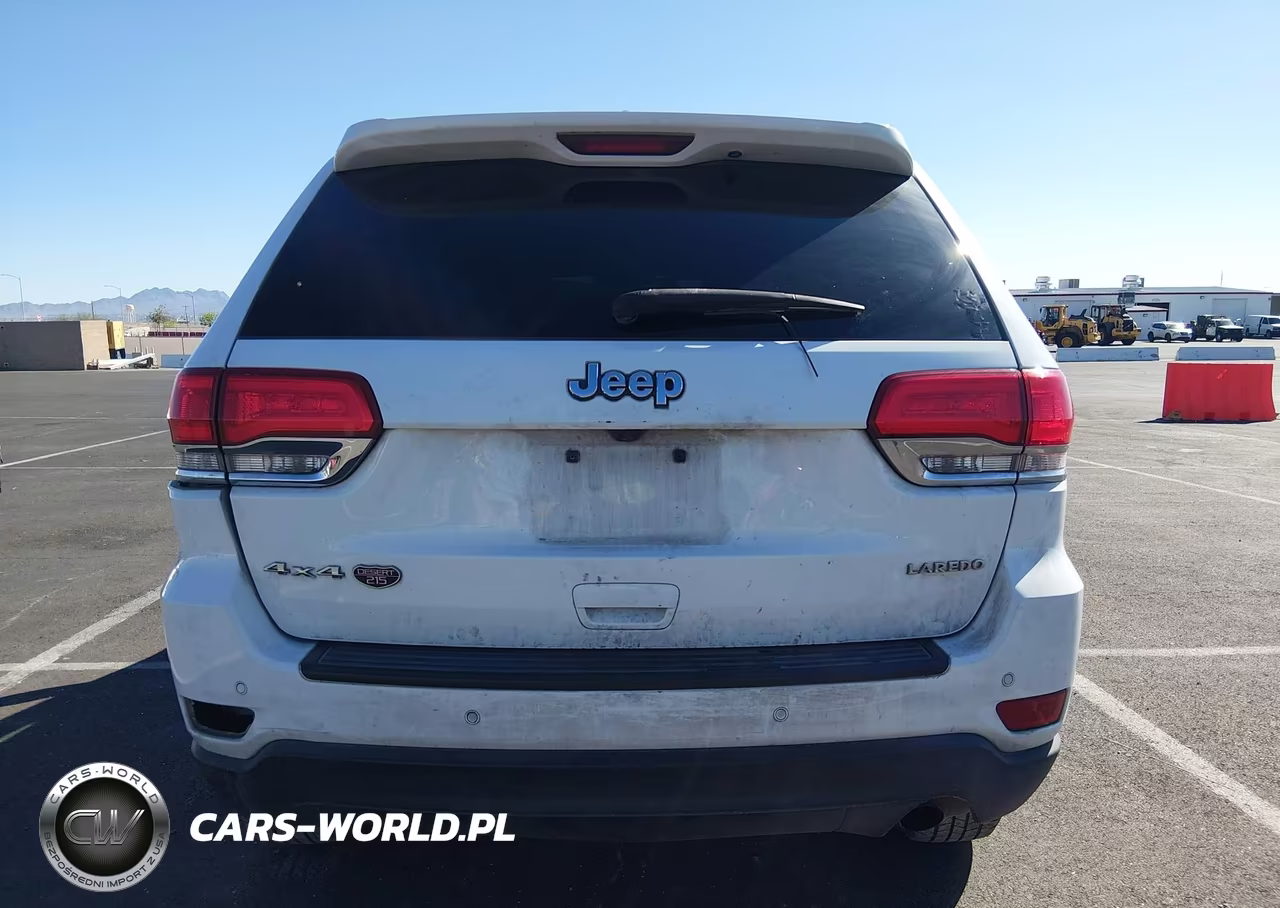 2018 Jeep Grand Cherokee Laredo E 4X4 VIN:1C4RJFAG4JC129653 - 16