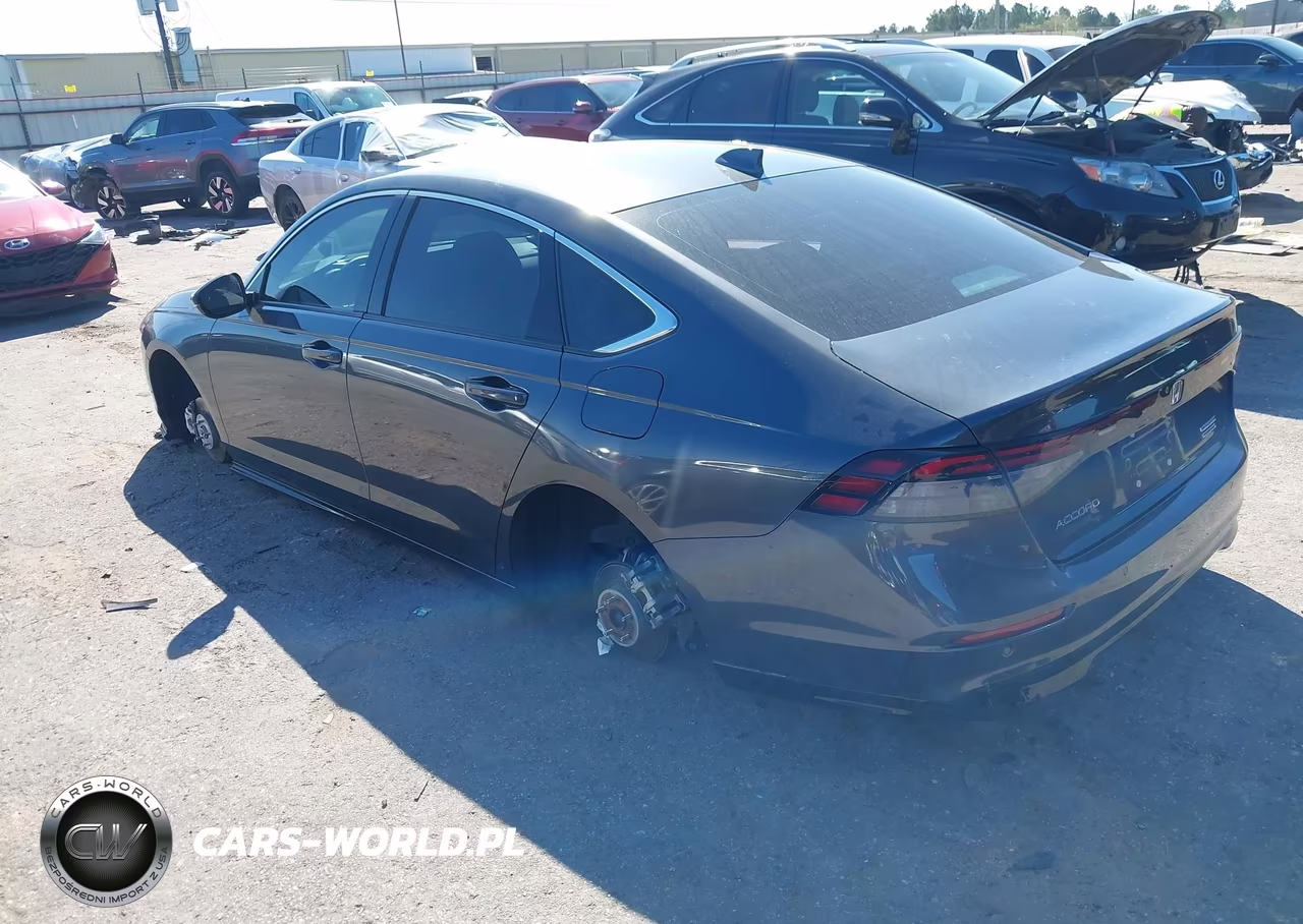 2024 Honda Accord Hybrid Touring VIN:1HGCY2F82RA050857 - 3