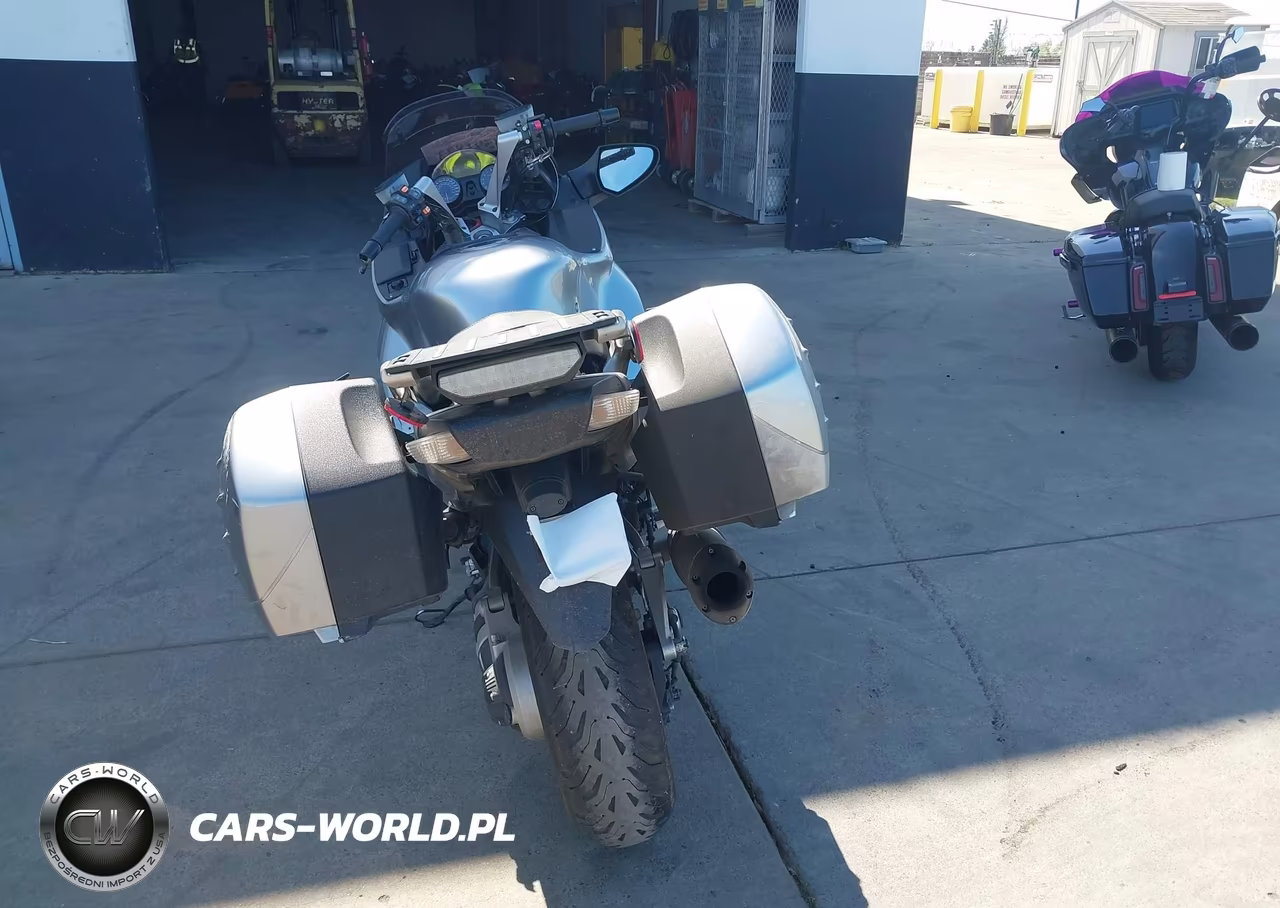 2011 Kawasaki Zg1400 C VIN:JKBZGNC15BA008280 - 6