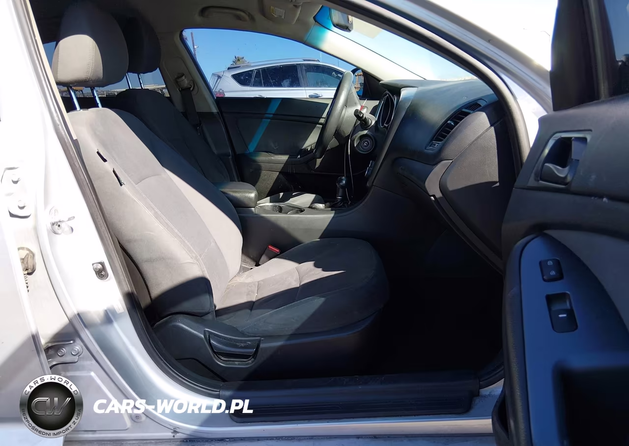 2015 Kia Optima Lx VIN:5XXGM4A71FG472043 - 5