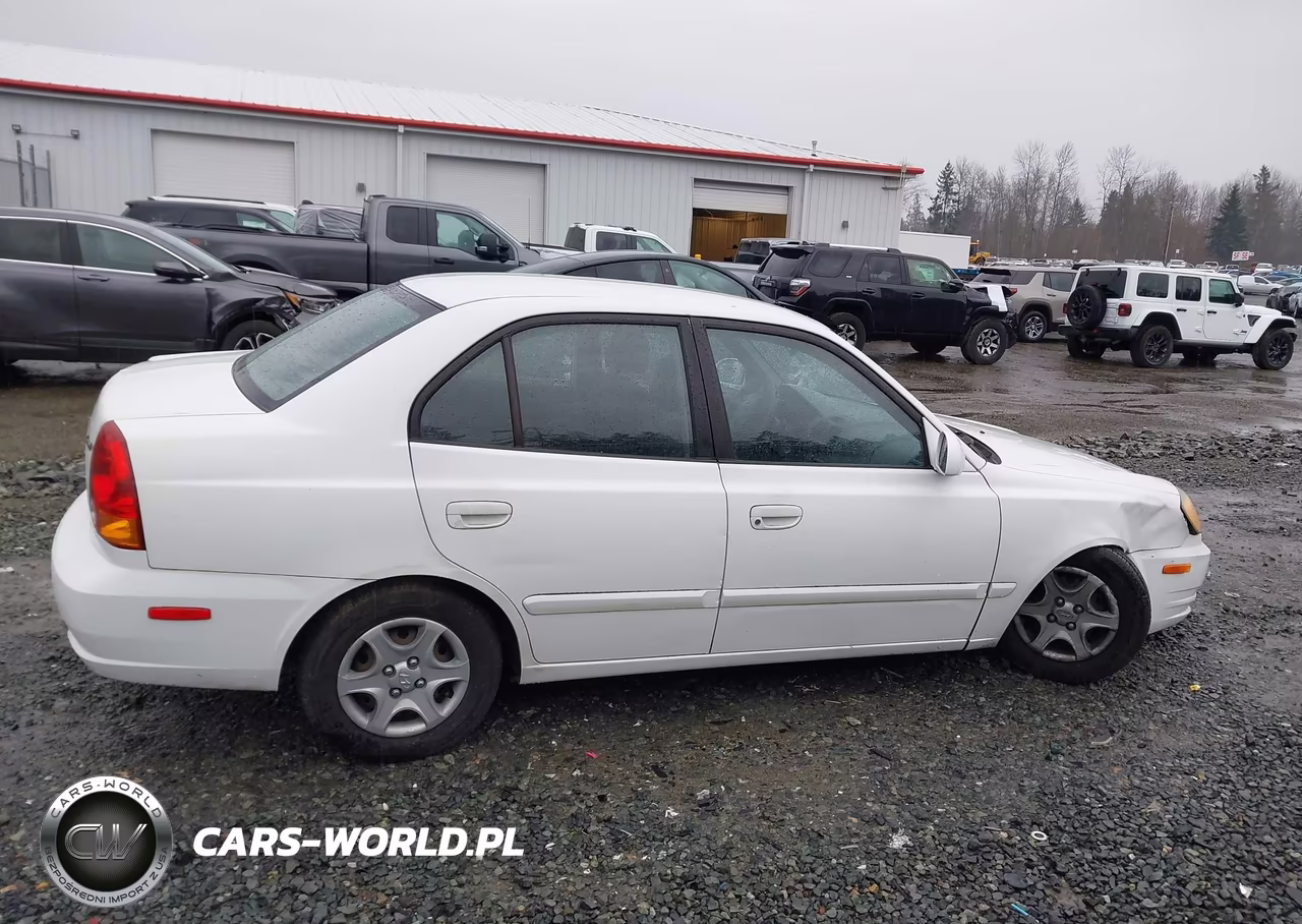 2004 Hyundai Accent Gl VIN:KMHCG45C94U546082 - 13