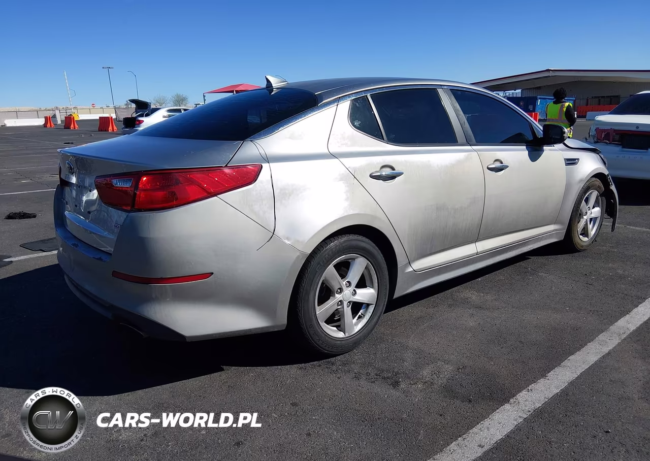 2014 Kia Optima Lx VIN:KNAGM4A78E5475666 - 4