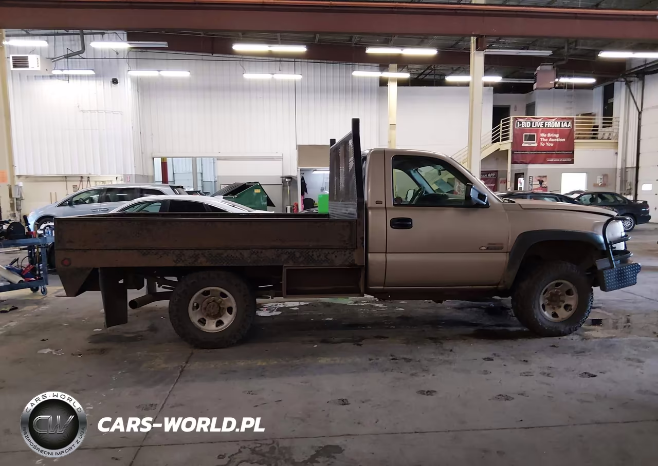2004 Chevrolet Silverado 3500 VIN:1GCHK34274E388119 - 13