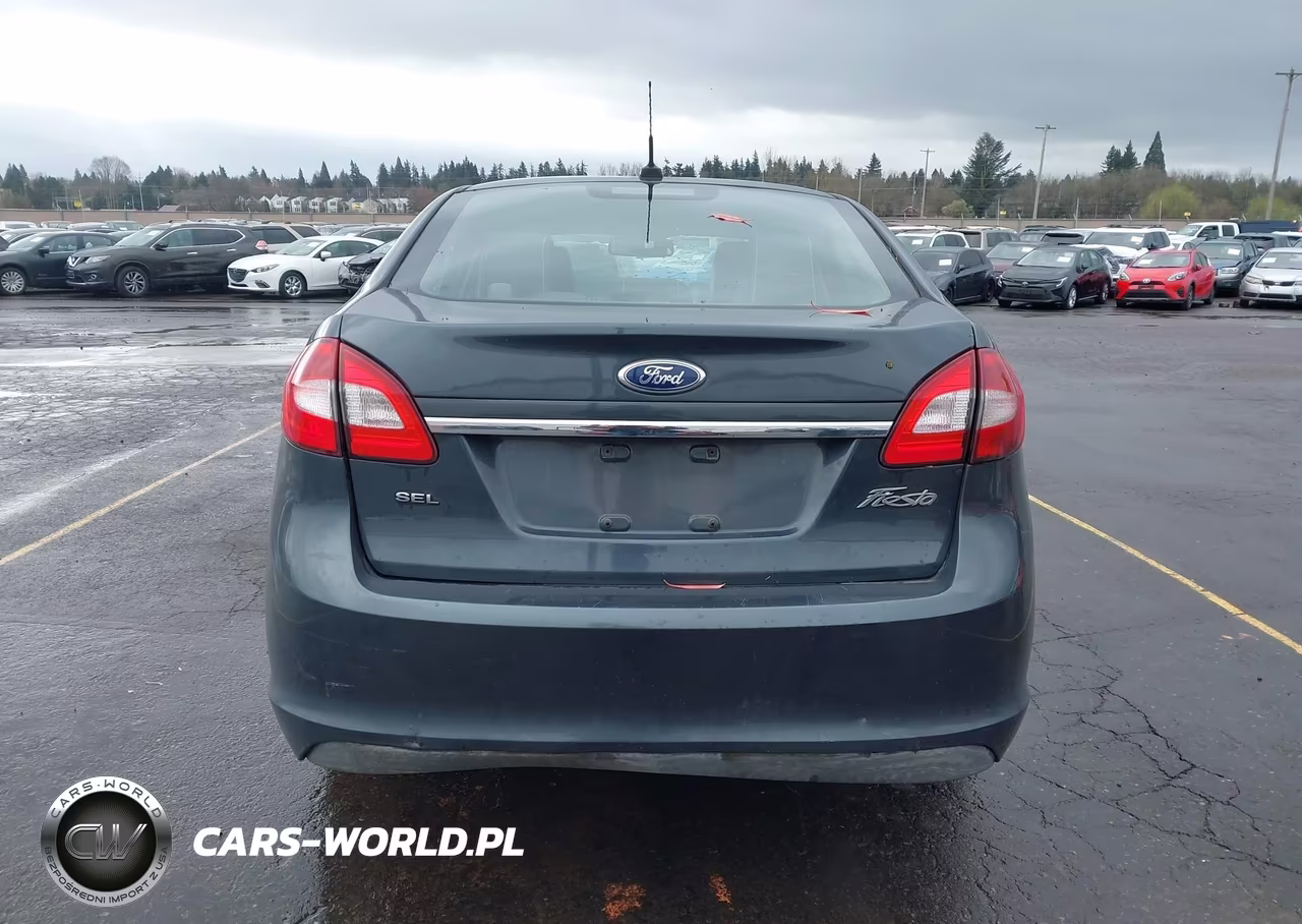 2011 Ford Fiesta Sel VIN:3FADP4CJ9BM222549 - 15