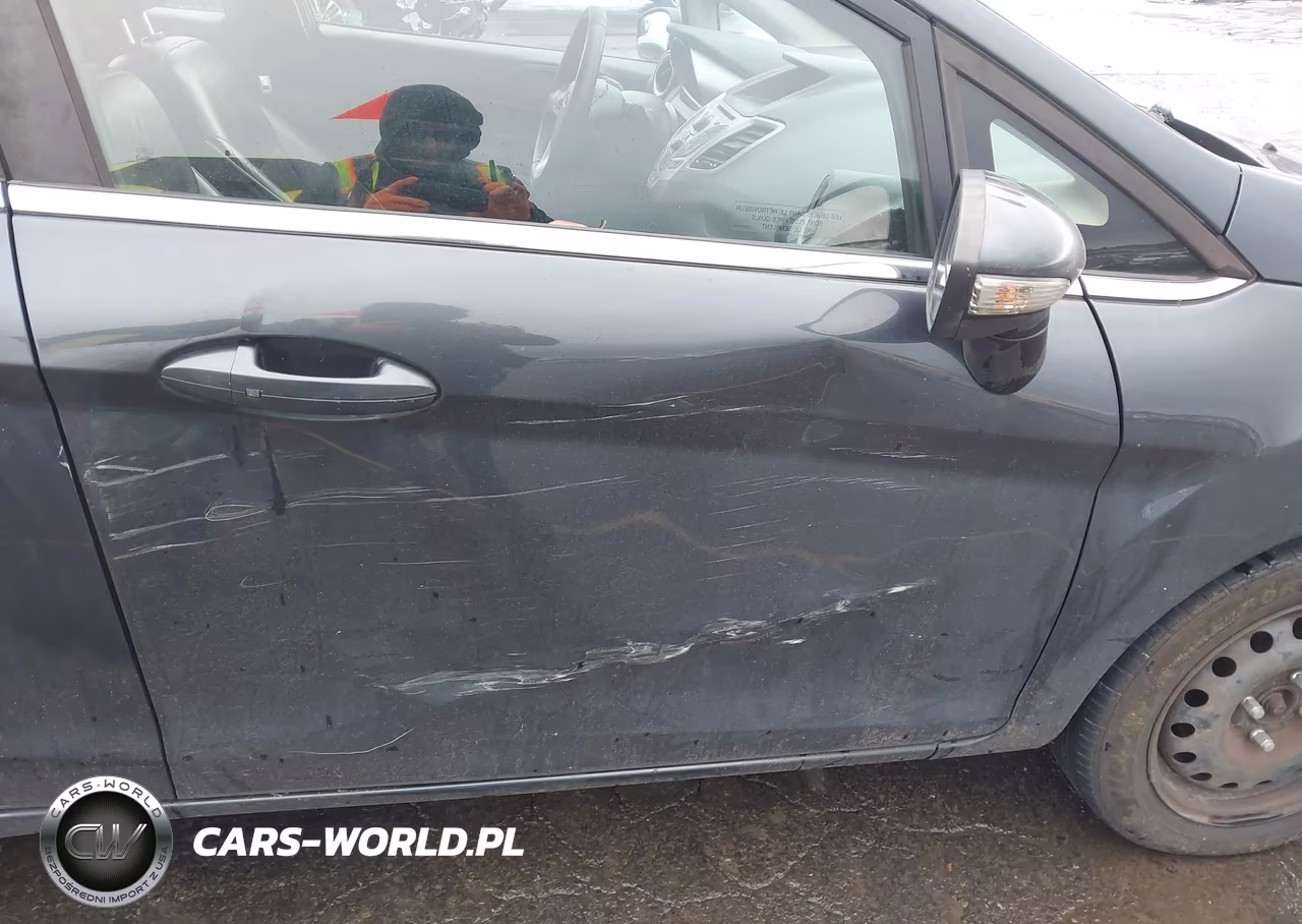 2011 Ford Fiesta Sel VIN:3FADP4CJ9BM222549 - 6