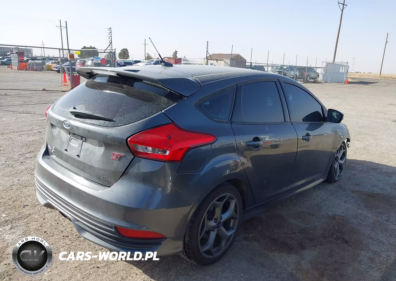 2018 Ford Focus St VIN:1FADP3L93JL247107 - 4