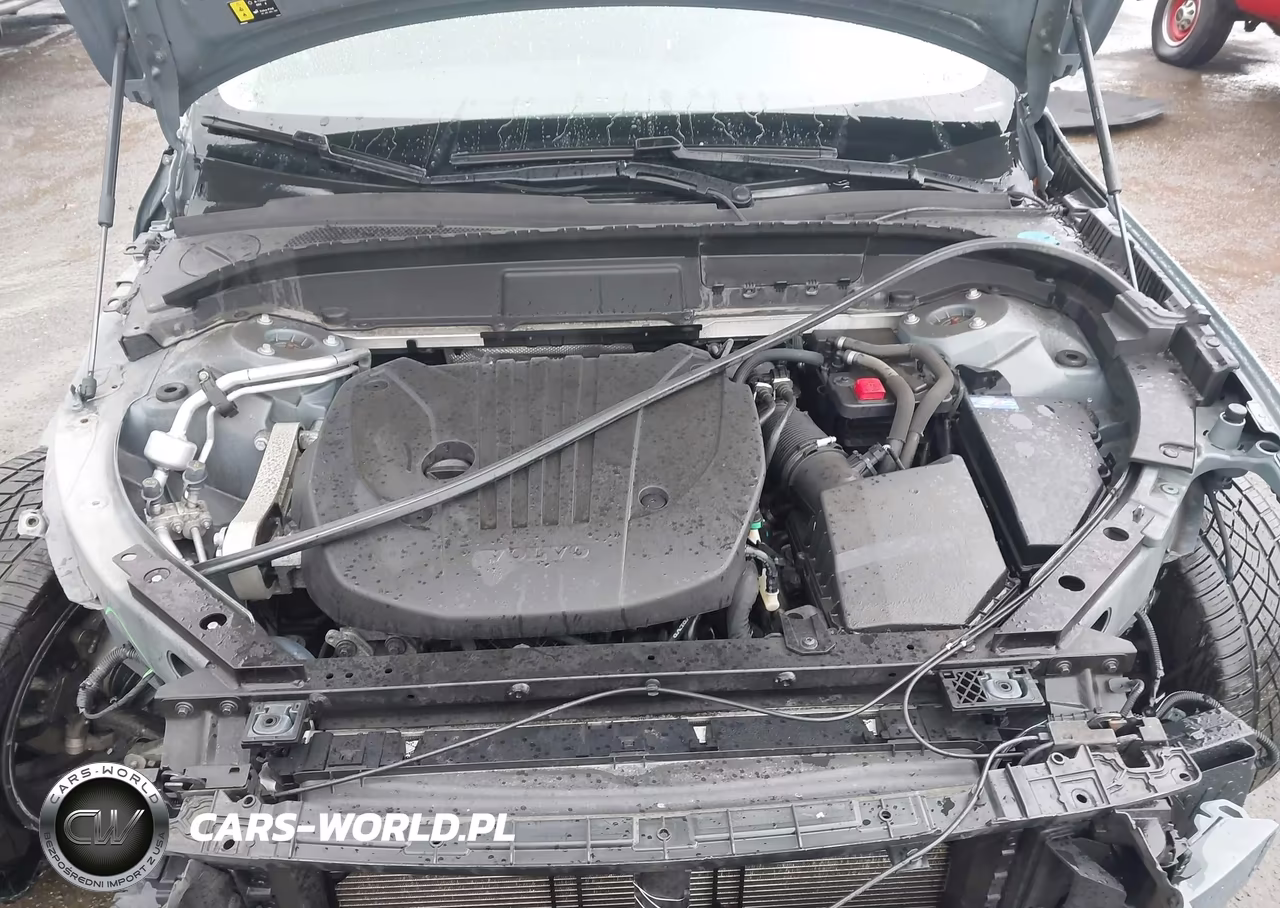 2022 Volvo Xc60 B5 Momentum VIN:YV4L12RKXN1915849 - 10