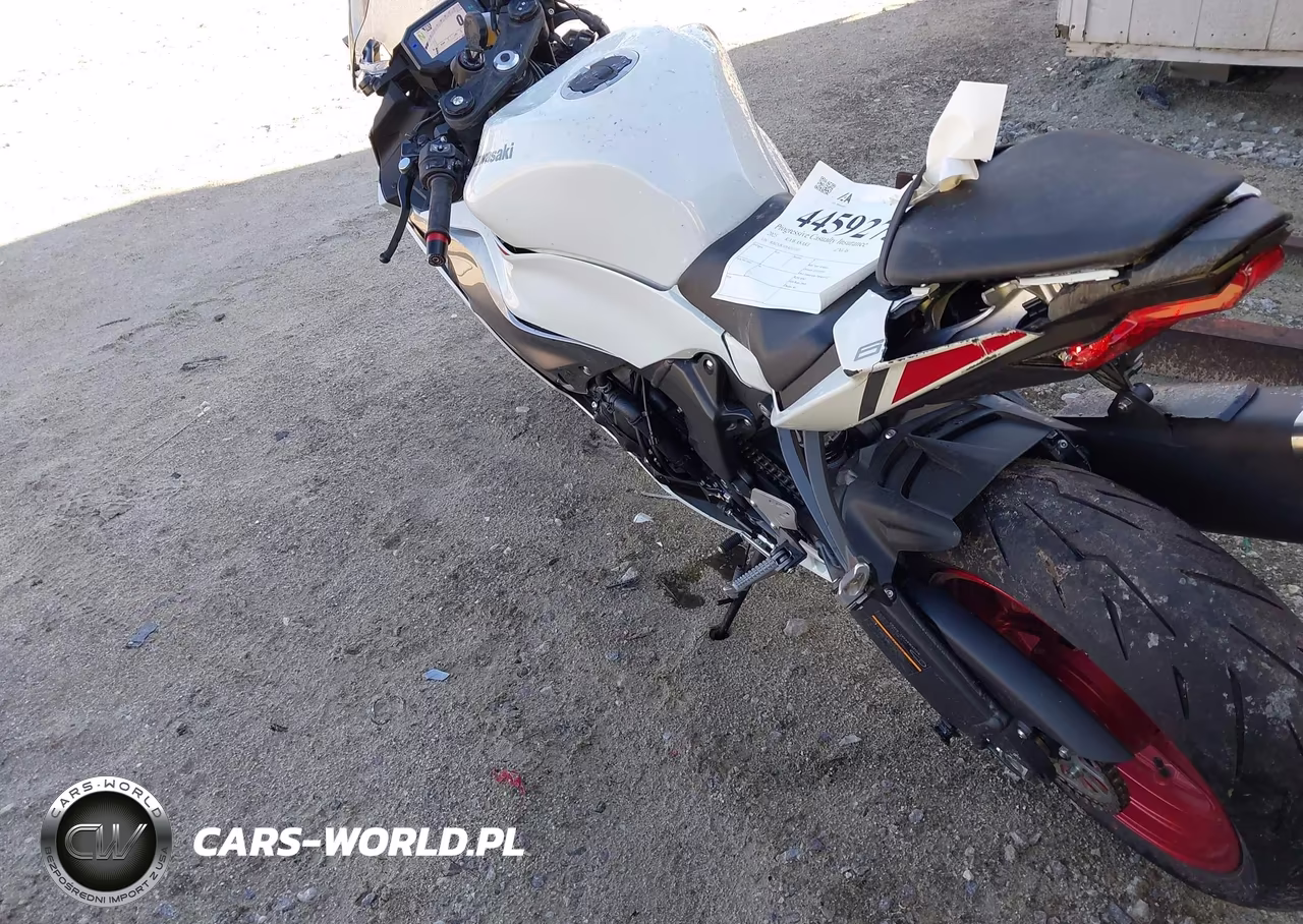 2025 Kawasaki Zx636 K VIN:JKBZXJK10SA011193 - 3