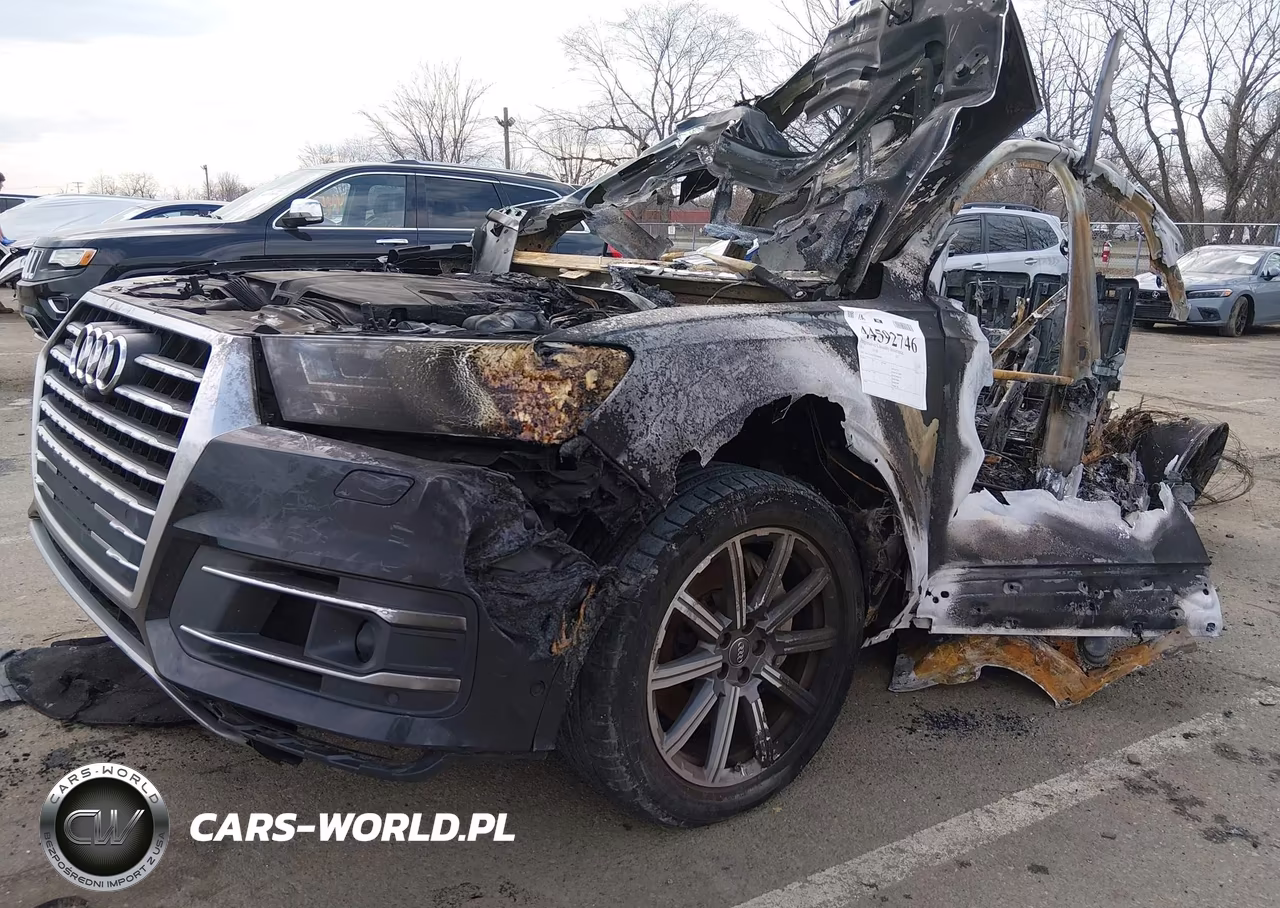 2019 Audi Q7 55 Premium VIN:WA1LAAF79KD008009 - 2