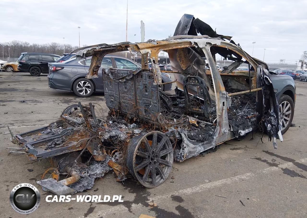 2019 Audi Q7 55 Premium VIN:WA1LAAF79KD008009 - 4