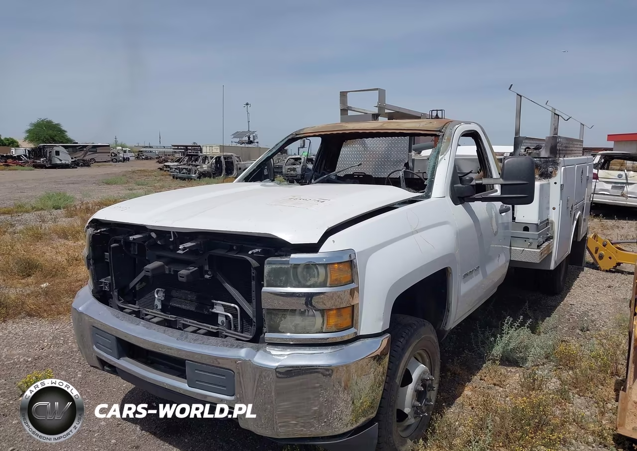2015 Chevrolet Silverado 3500Hd Chassis Wt VIN:1GB3CYCG9FF139937 - 2