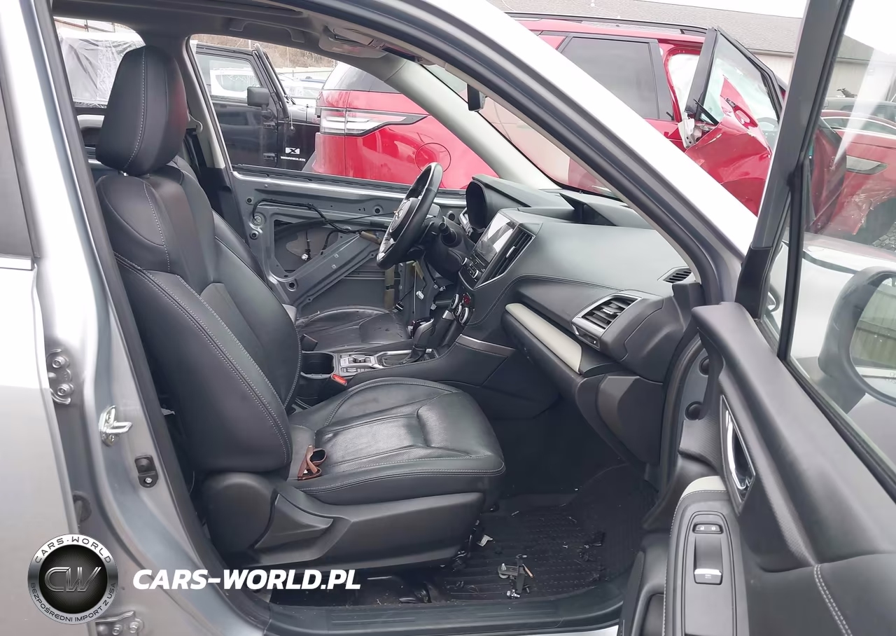 2023 Subaru Forester Limited VIN:JF2SKAPC6PH464576 - 5