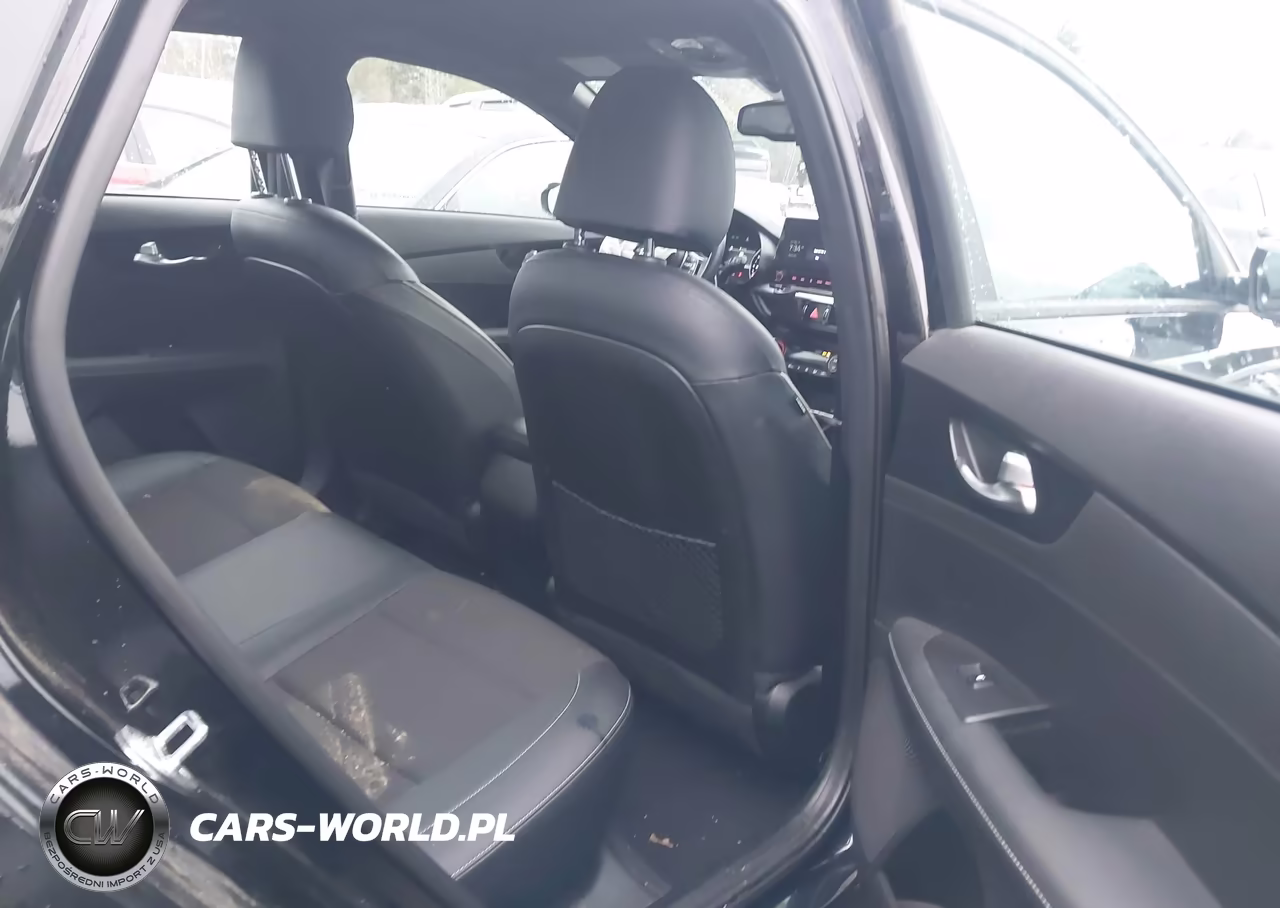 2023 Kia Forte Gt-Line VIN:3KPF54ADXPE579813 - 8