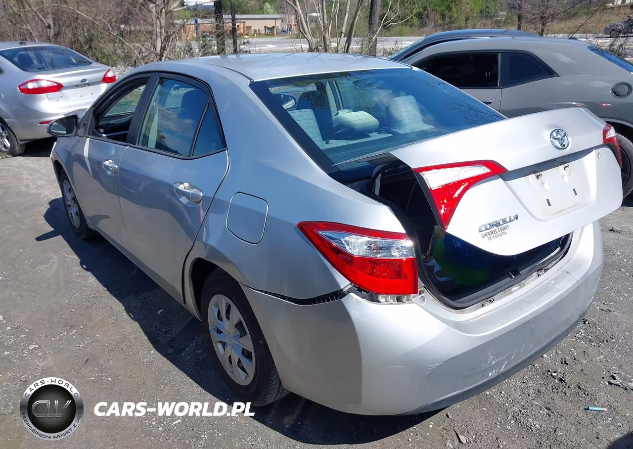 2015 Toyota Corolla L VIN:2T1BURHE7FC366246 - 3