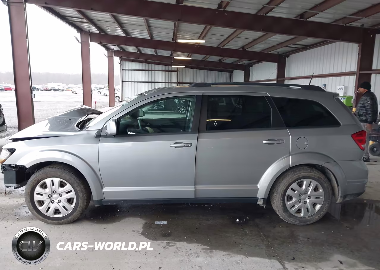 2019 Dodge Journey Se VIN:3C4PDCBB2KT852374 - 14
