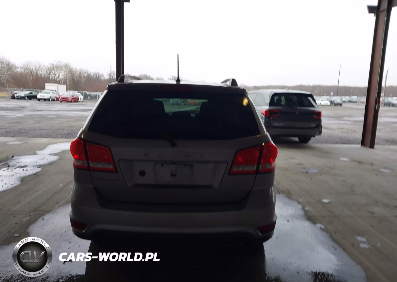 2019 Dodge Journey Se VIN:3C4PDCBB2KT852374 - 16