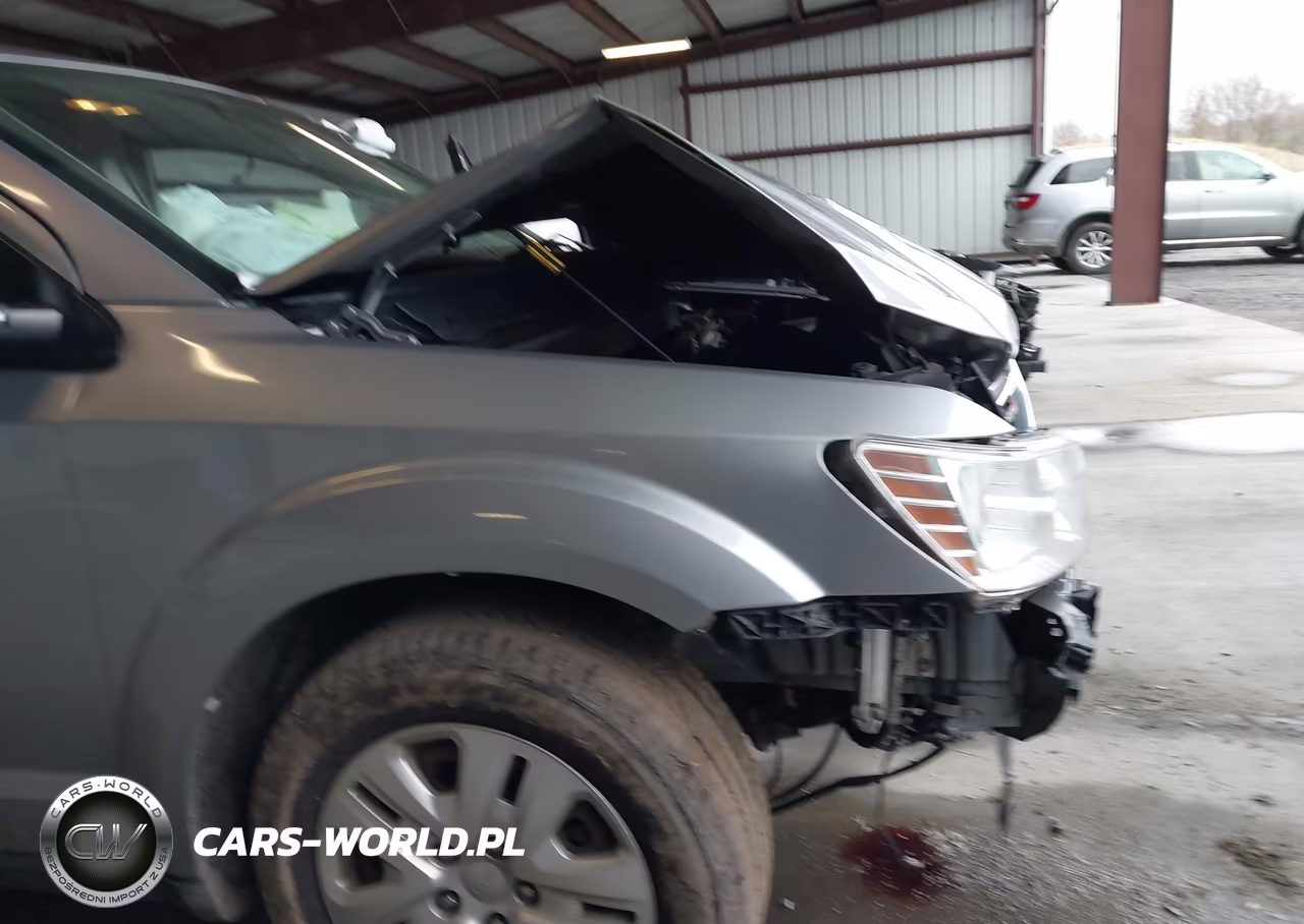 2019 Dodge Journey Se VIN:3C4PDCBB2KT852374 - 6