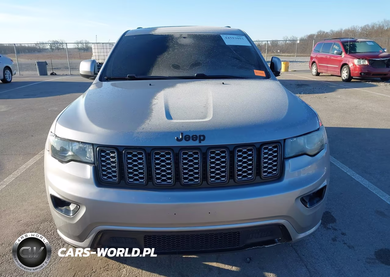2017 Jeep Grand Cherokee Altitude 4X4 VIN:1C4RJFAG2HC855926 - 12