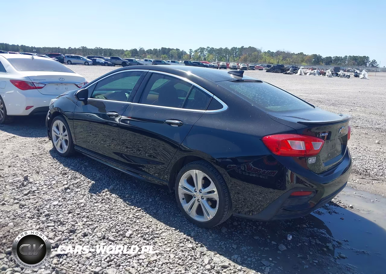 2016 Chevrolet Cruze Premier Auto VIN:1G1BG5SMXG7265536 - 3