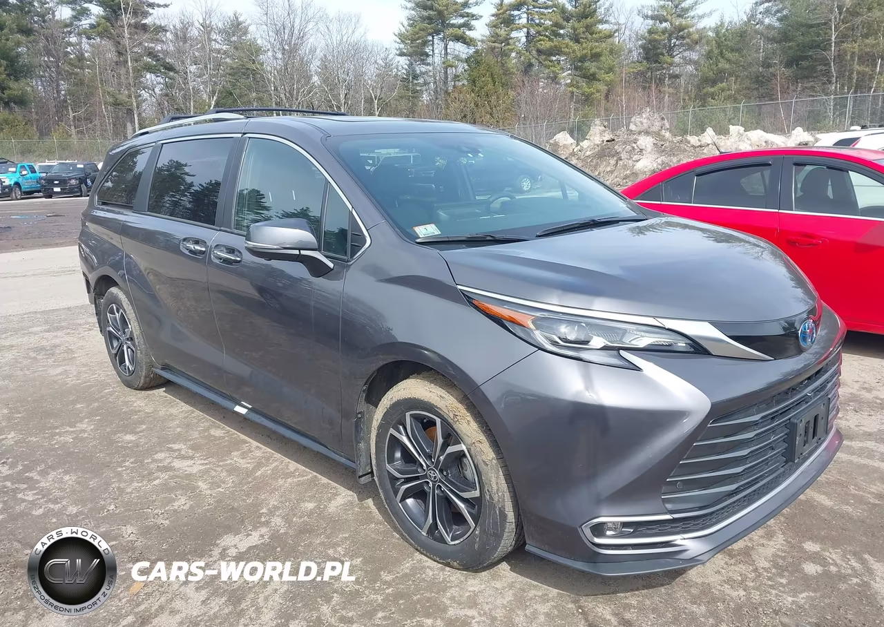 2025 Toyota Sienna Platinum