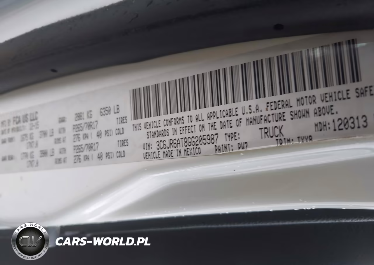 2016 Ram 1500 Tradesman VIN:3C6JR6AT8GG205987 - 9