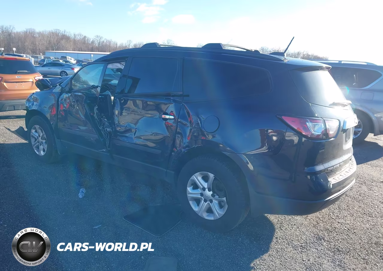 2017 Chevrolet Traverse Ls VIN:1GNKVFED0HJ211771 - 3