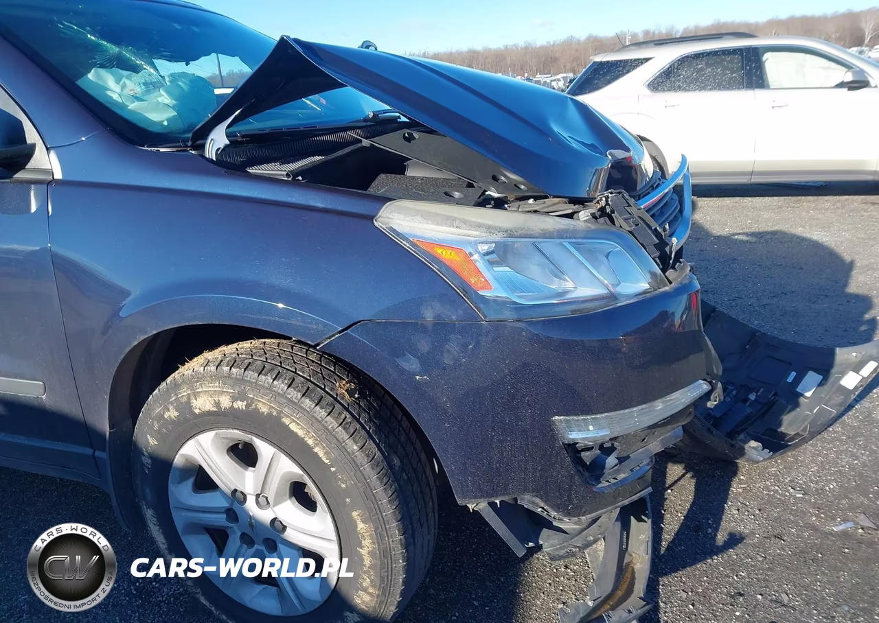 2017 Chevrolet Traverse Ls VIN:1GNKVFED0HJ211771 - 6