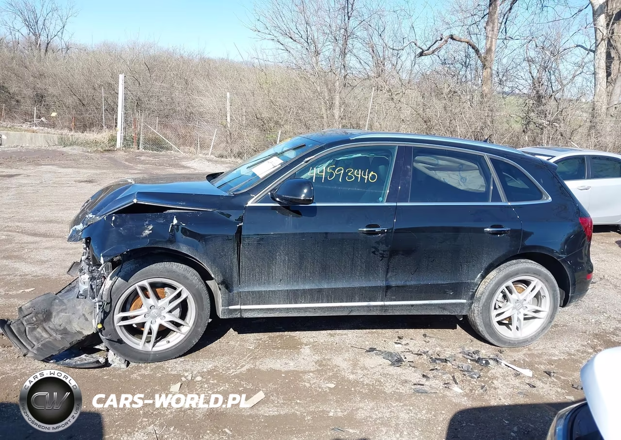 2017 Audi Q5 2.0T Premium VIN:WA1L2AFPXHA009547 - 15