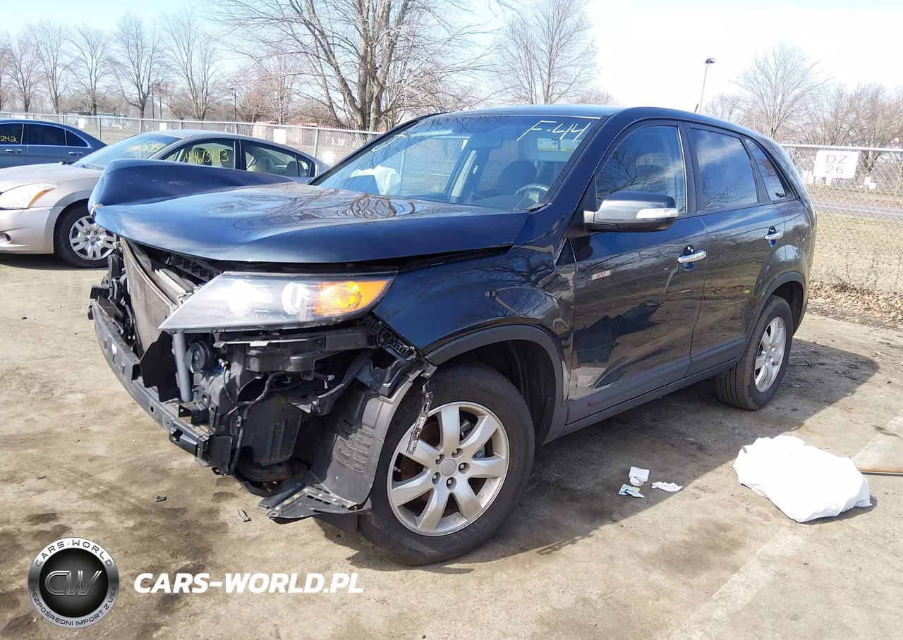 2013 Kia Sorento Lx VIN:5XYKT3A17DG379670 - 2