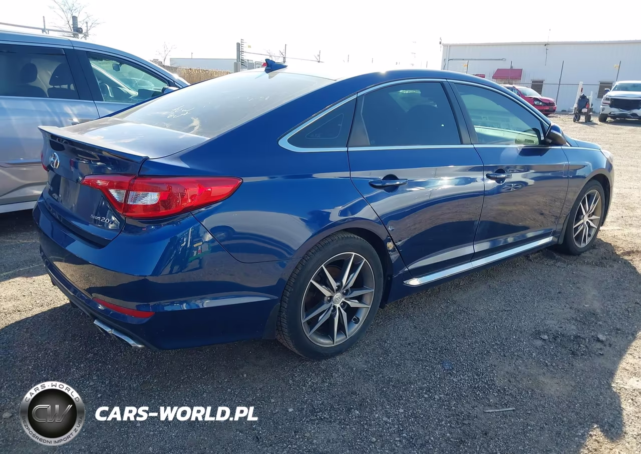 2017 Hyundai Sonata Sport 2.0T VIN:5NPE34AB4HH563524 - 4