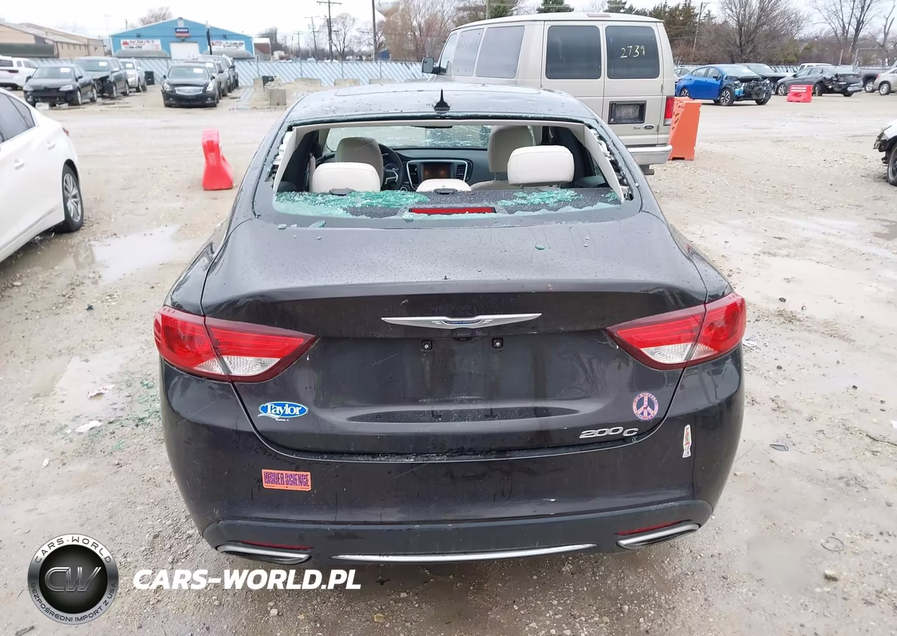 2015 Chrysler 200 C VIN:1C3CCCCG7FN599929 - 16