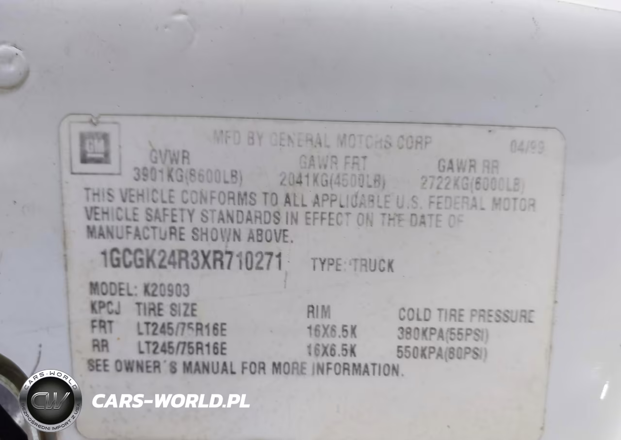 1999 Chevrolet K2500 VIN:1GCGK24R3XR710271 - 9