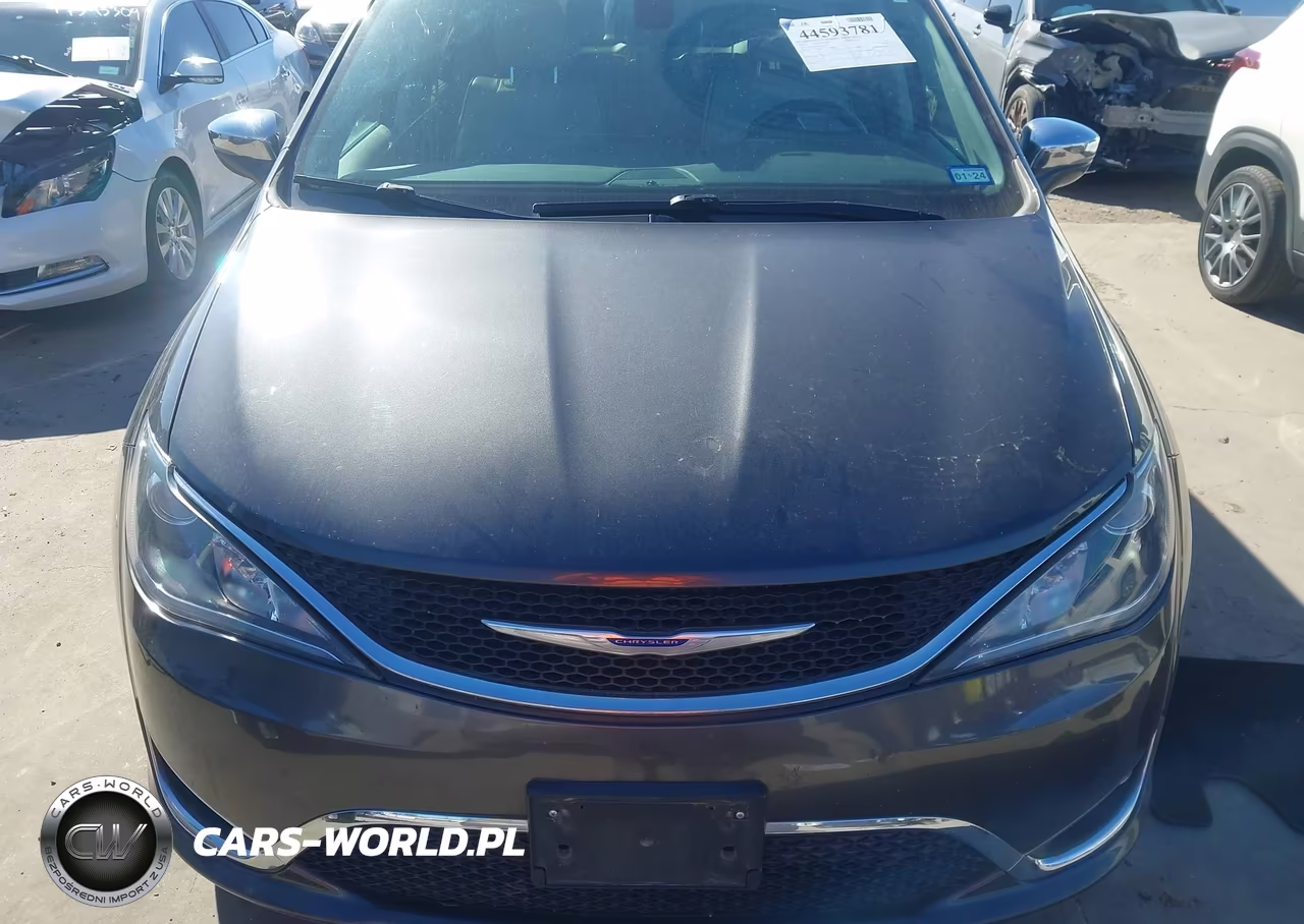 2019 Chrysler Pacifica Limited VIN:2C4RC1GG3KR551586 - 12