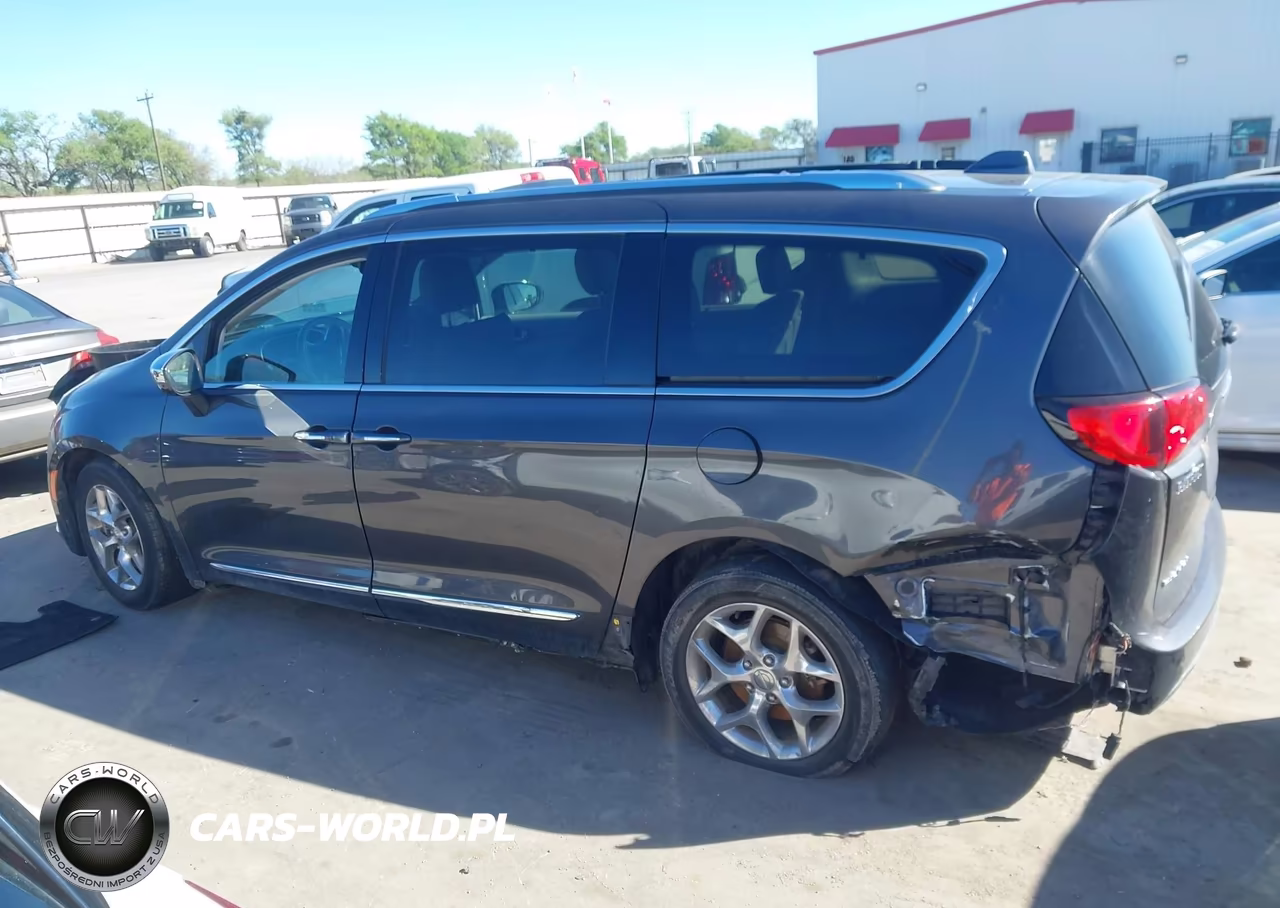 2019 Chrysler Pacifica Limited VIN:2C4RC1GG3KR551586 - 14
