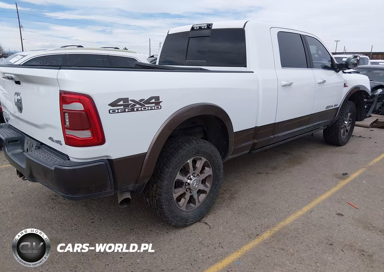 2020 Ram 2500 VIN:3C6UR5PL8LG141510 - 4