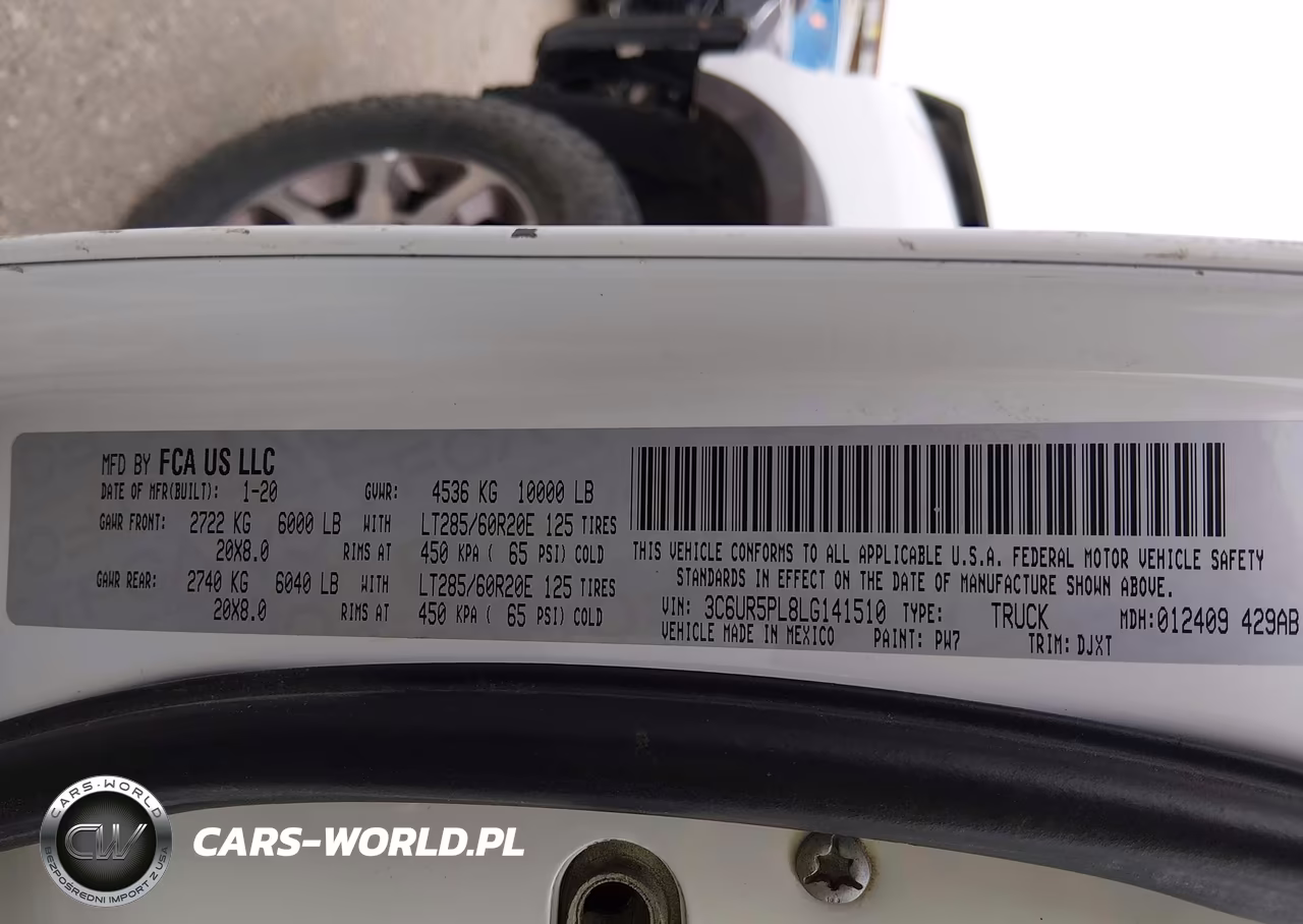 2020 Ram 2500 VIN:3C6UR5PL8LG141510 - 9