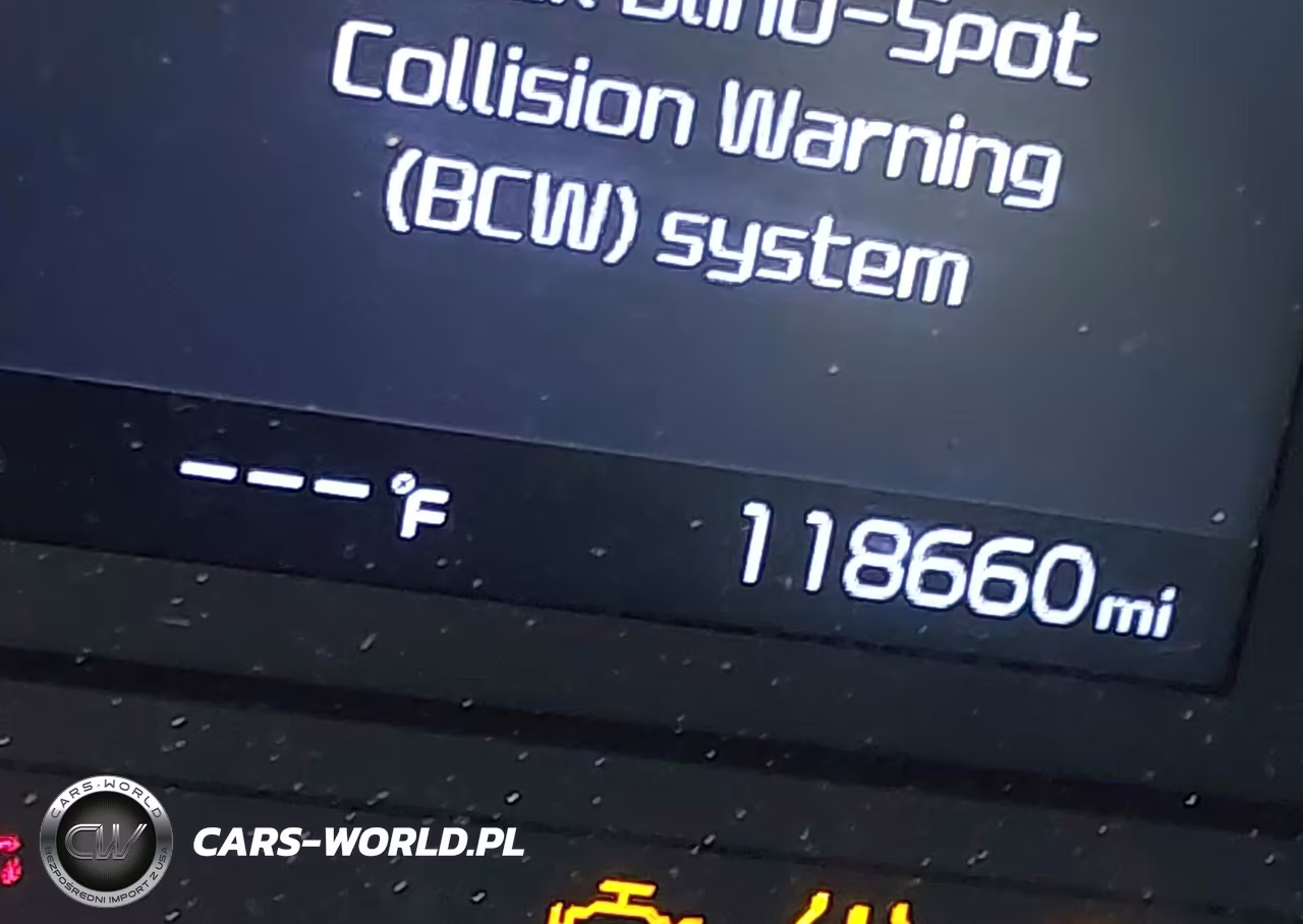 2019 Kia Optima Lx VIN:5XXGT4L38KG281159 - 16