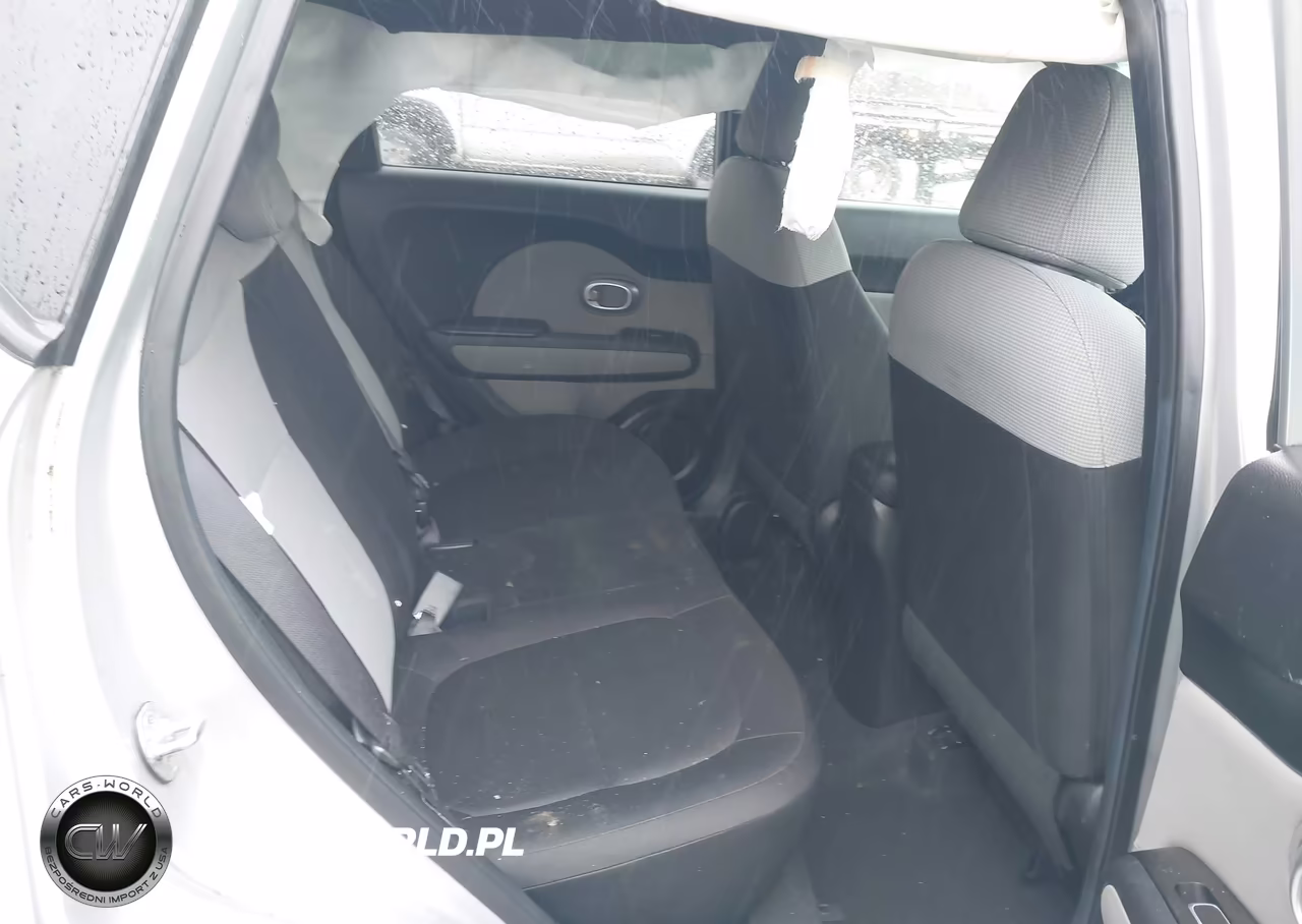 2017 Kia Soul ! VIN:KNDJN2A27H7451883 - 8