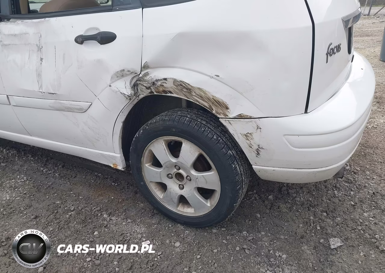 2002 Ford Focus Zx5 VIN:3FAFP37312R155608 - 6