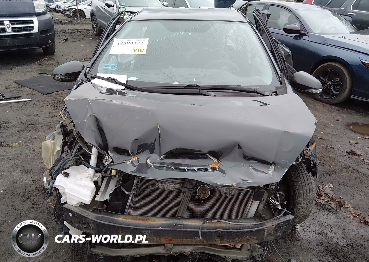 2013 Toyota Prius C Two VIN:JTDKDTB34D1531403 - 12