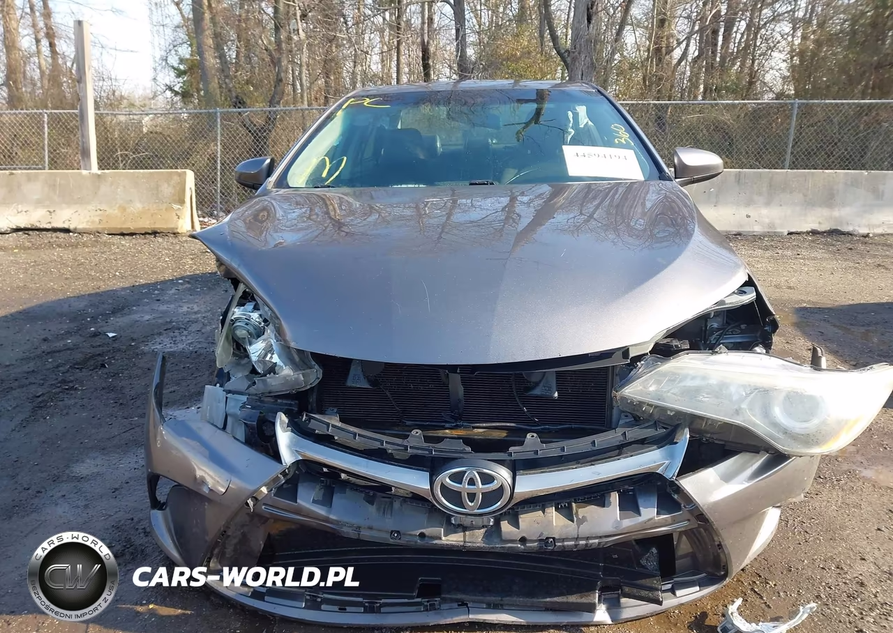 2017 Toyota Camry Se VIN:4T1BF1FK4HU648477 - 12