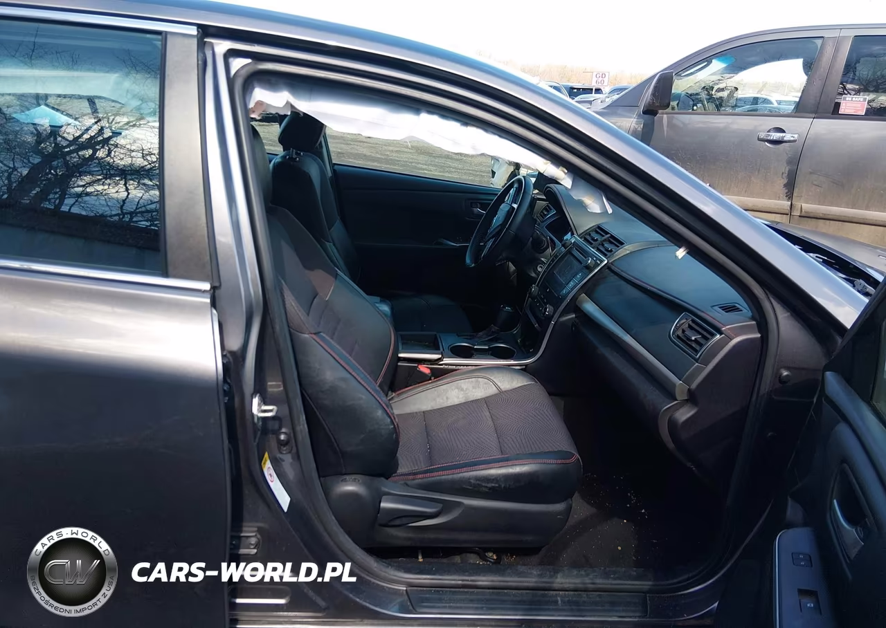 2017 Toyota Camry Se VIN:4T1BF1FK4HU648477 - 5