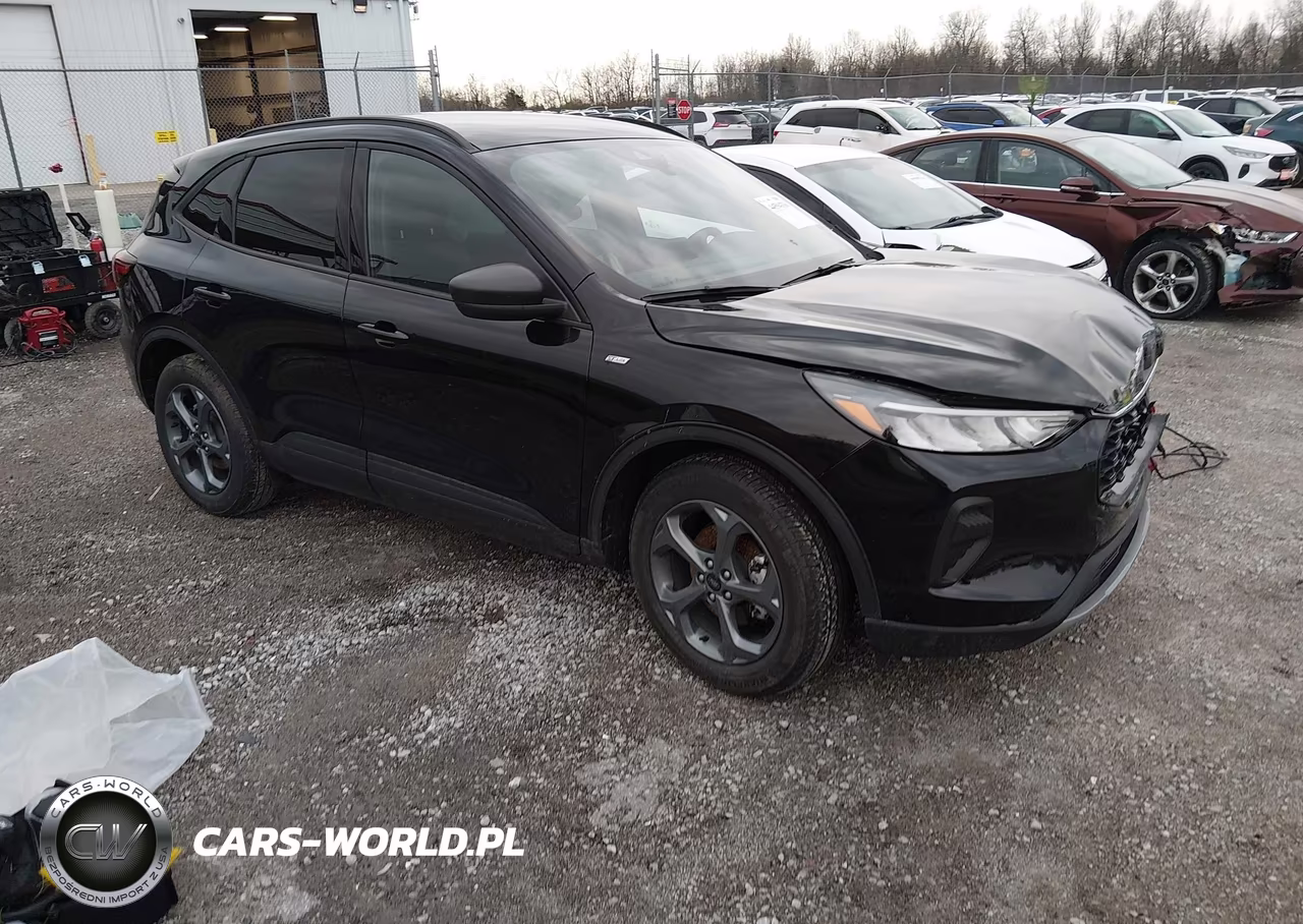 2025 Ford Escape St-Line