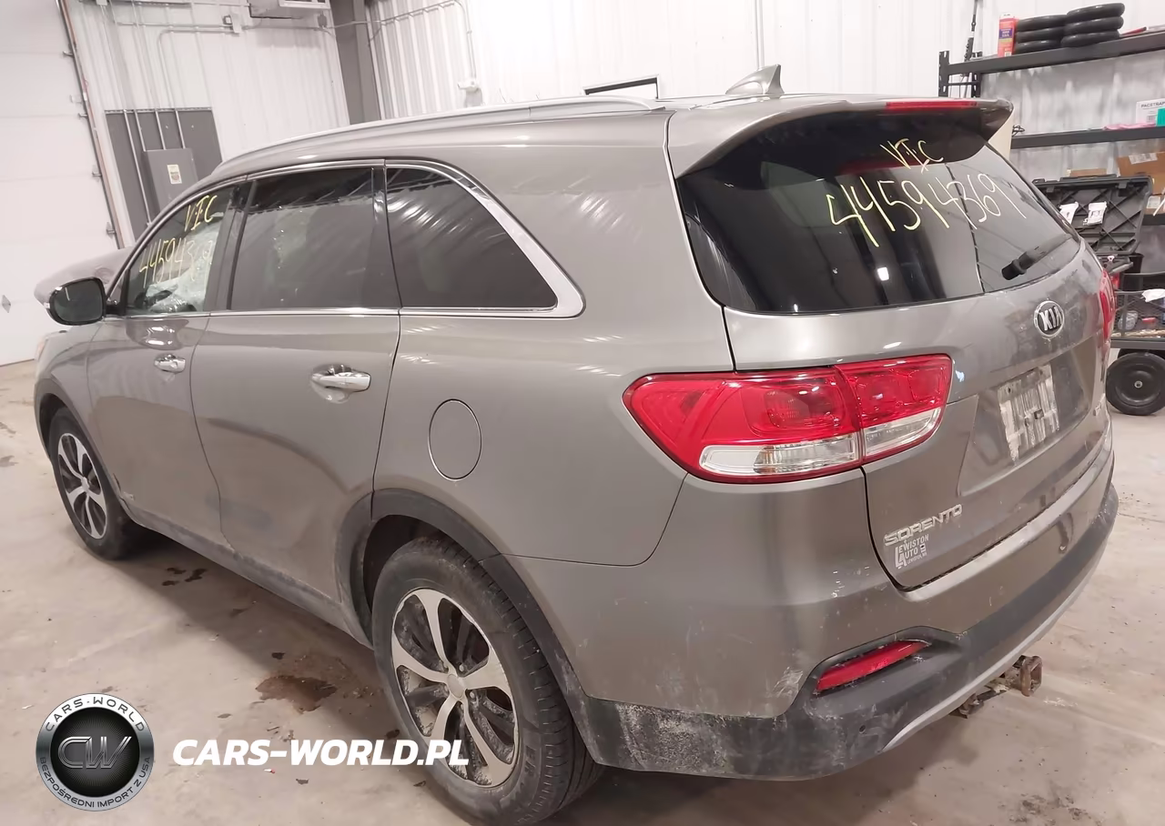 2016 Kia Sorento 2.0T Ex VIN:5XYPHDA11GG029422 - 3