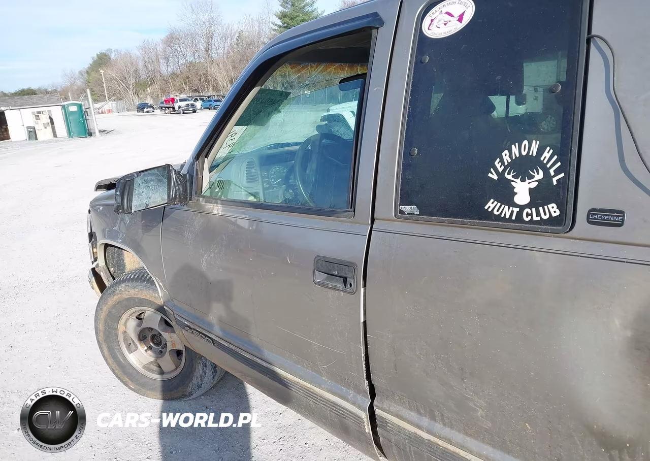 1998 Chevrolet K1500 Fleetside VIN:1GCEK19M2WE116680 - 12